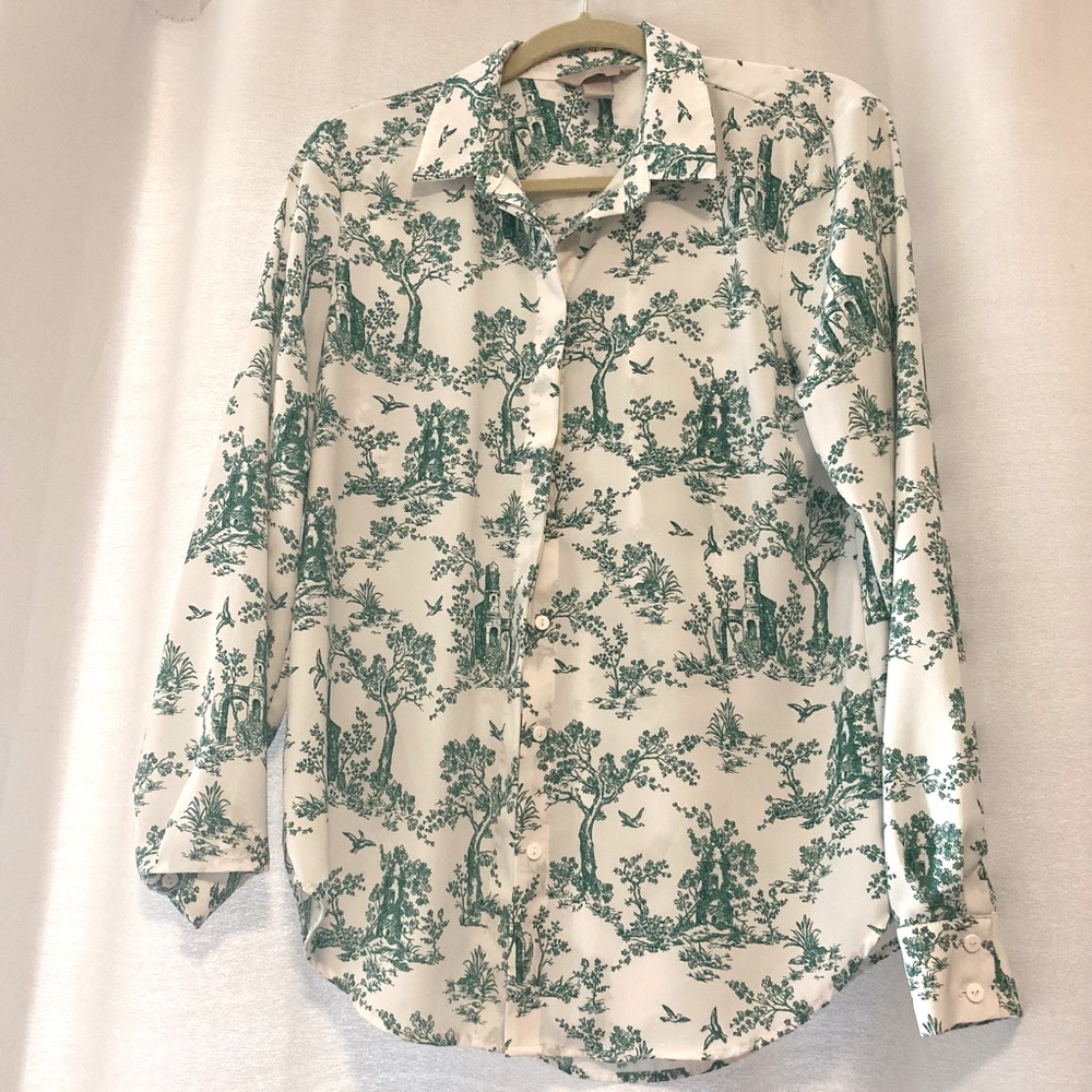 “Scenic Views” Printed Buttondown